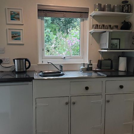 Tranquil Wood Cabin Set In A Beautiful Orchard Villa Penzance Exterior photo